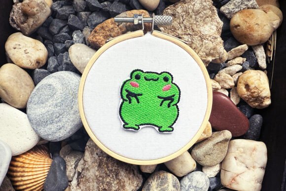 Review: Chubby Frog Machine Embroidery Design for Etsy Shops